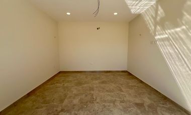 CASA EN VENTA EN PRIV. ZENDERA  DE 3 HABITACIONES CON ALBERCA AMPLIA