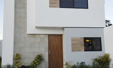 CASA NUEVA EN VENTA EN COTO PRIVADO AL PONIENTE DE AGS.