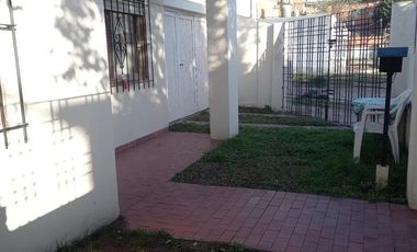 Casa en venta - 2 Dormitorios 1 Baño - Ituzaingó