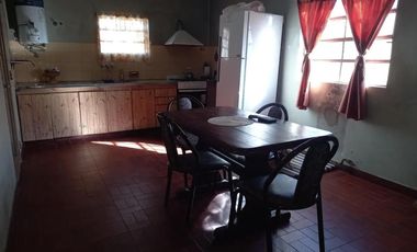 Casa en venta - 2 Dormitorios 1 Baño - Ituzaingó