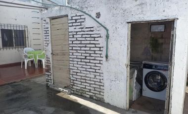 Casa en venta - 2 Dormitorios 1 Baño - Ituzaingó