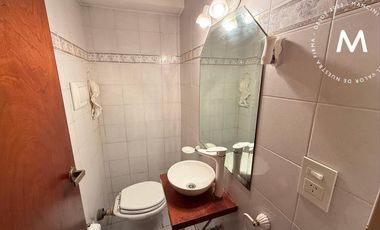 Casa en venta de 4 ambientes con cochera - Villa Ballester