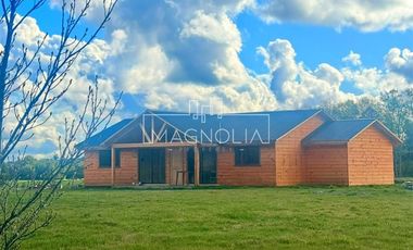 Casa en Venta en Pueblo Los Laureles, Parcela nº 5, Comuna de Cunco, Región de la Araucanía