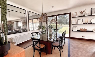 Casa en Arriendo en club de campo los lirios