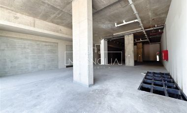 Local Comercial en Arriendo en Cercano a Futura Línea 7 del Metro, Alonso de Córdova
