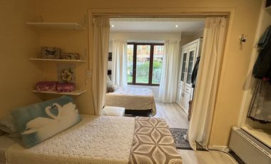 Casa sobre dos lotes