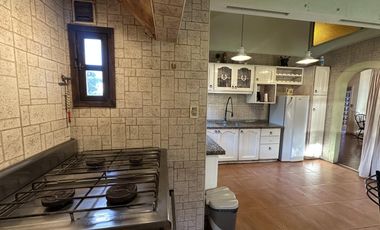 Casa sobre dos lotes