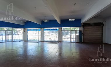 Local en Remedios De Escalada