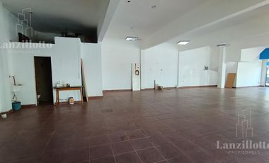 Local en Remedios De Escalada