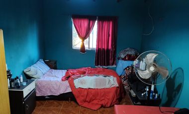 Calle Pino Hachado n 2537 entre calle Pergamino e Iberia