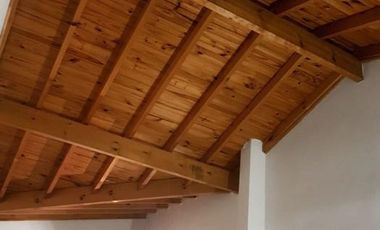 Dúplex 4 ambientes en complejo residencial, con cochera y jardín - Versalles