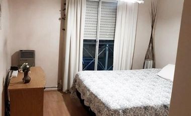 Dúplex 4 ambientes en complejo residencial, con cochera y jardín - Versalles