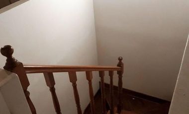 Dúplex 4 ambientes en complejo residencial, con cochera y jardín - Versalles