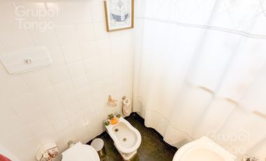 Venta Departamento Villa del Parque Tres Ambientes balcón frances lateral APTO CREDITO