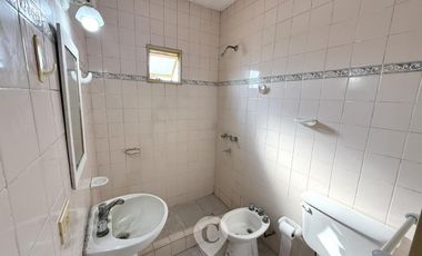 Departamento en Venta. 2 Dormitorios. Balcón al frente. Centro Campana