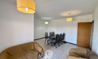 Departamento en Venta. 2 Dormitorios. Balcón al frente. Centro Campana