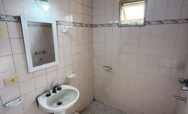 Departamento en Venta. 2 Dormitorios. Balcón al frente. Centro Campana