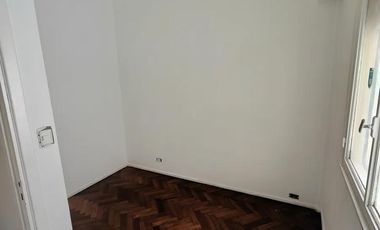Venta departamento Tres ambientes Balvanera Frente Balcon Terraza APTO CREDITO