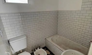 Venta departamento Tres ambientes Balvanera Frente Balcon Terraza APTO CREDITO