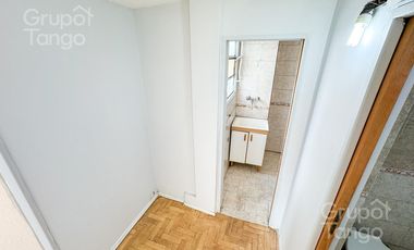 Venta Departamento Tres Ambientes Flores Balcón Frances