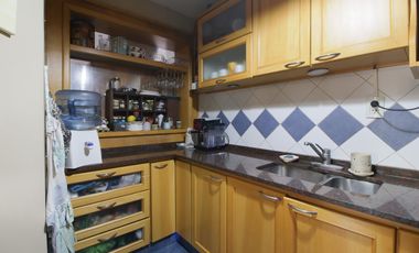 CASA 5 AMBIENTES CON FONDO Y PILETA