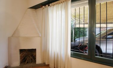 CASA 5 AMBIENTES CON FONDO Y PILETA