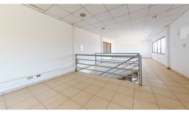 Galpon Industrial completamente equipado