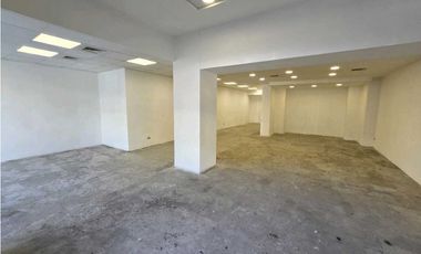 Local comercial calle Arlegui