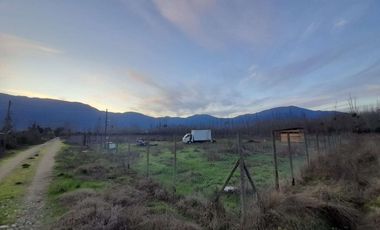 En Venta Terreno Plano de 5000 m2 con luz y agua en Coltauco