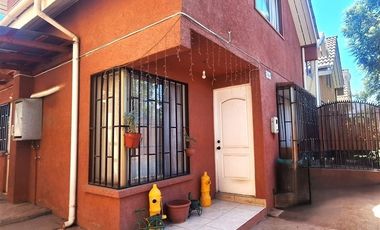 Casa en Venta en Miraflores, cerca del Unimarc