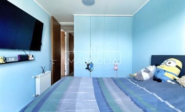 Casa en Arriendo en CASA EN AV CHAMISERO, COLINA