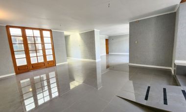 Venta de  Casa 3 dormitorios en Sector Centro