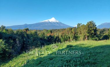 Puerto Varas: espectacular casa con bellísima vista panorámica a lago y volcanes