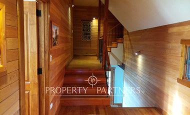 Puerto Varas: espectacular casa con bellísima vista panorámica a lago y volcanes