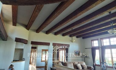Puerto Varas: espectacular casa con bellísima vista panorámica a lago y volcanes