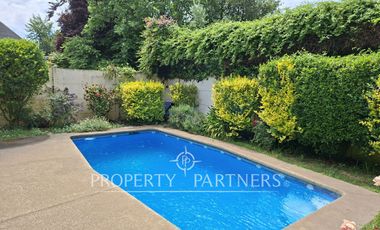 Linda casa en exclusivo condominio