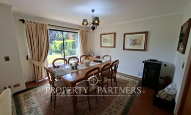 Linda casa en exclusivo condominio