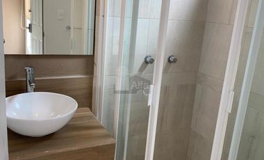 Casa en Renta en El Dorado, León, Gto. a un lado de Wallmart en Vía Alta y cerca de Puerto Interior