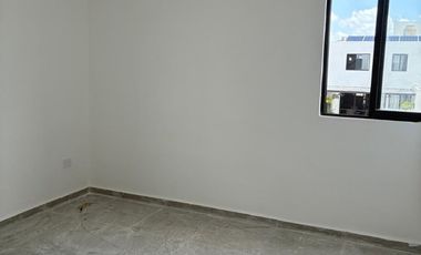 Capri Cholul, Modelo 210