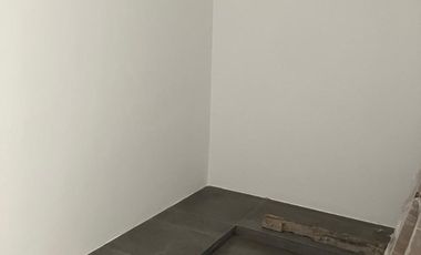 Capri Cholul, Modelo 224