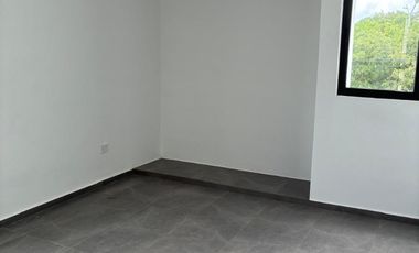 Capri Cholul, Modelo 225