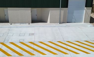 Bodega en parque sobre carretera a cancun