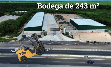Bodega en parque sobre carretera a cancun