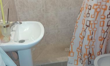 Casa Duplex en Mar Del Tuyu - 2 dormitorios - patio con parrilla - APTO CREDITO