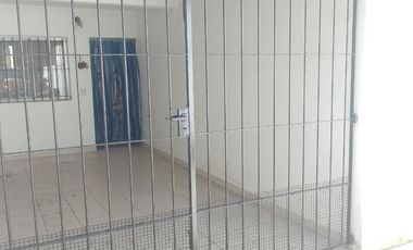 Casa Duplex en Mar Del Tuyu - 2 dormitorios - patio con parrilla - APTO CREDITO