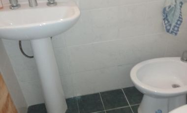 Casa Duplex en Mar Del Tuyu - 2 dormitorios - patio con parrilla - APTO CREDITO