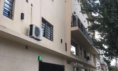 2 AMBIENTES | JAURES, JEAN 1044