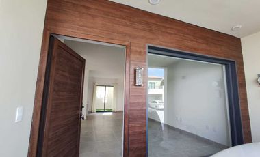 Casa en RENTA a estrenar $ 18,000 Misión Schoenstatt