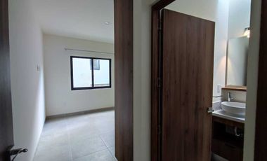 Casa en RENTA a estrenar $ 18,000 Misión Schoenstatt