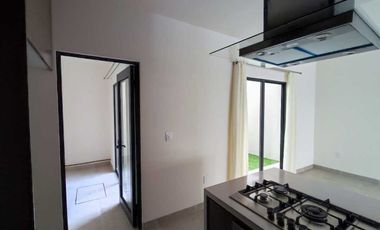 Casa en RENTA a estrenar $ 18,000 Misión Schoenstatt